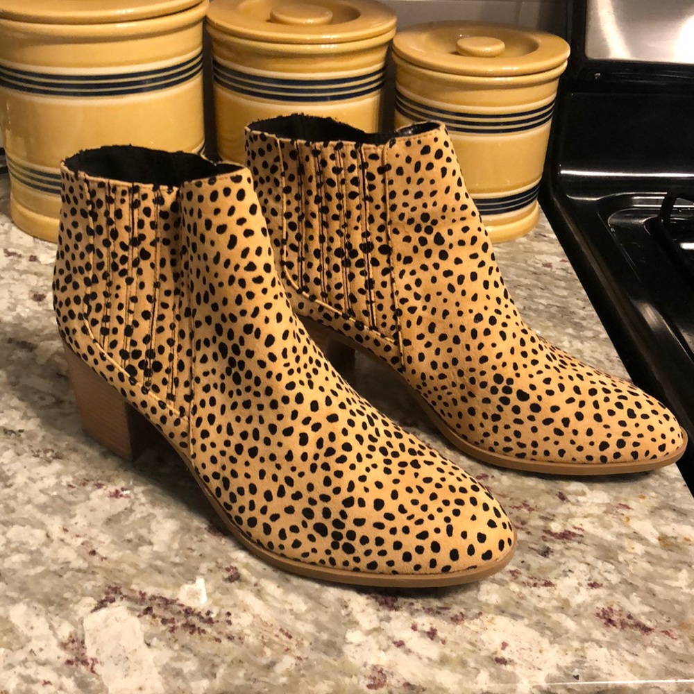 Maurices Animal Print Booties Size 11